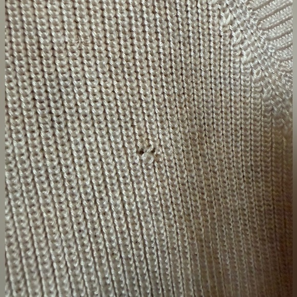 Gentle fawn knit sweater - Picture 3 of 6